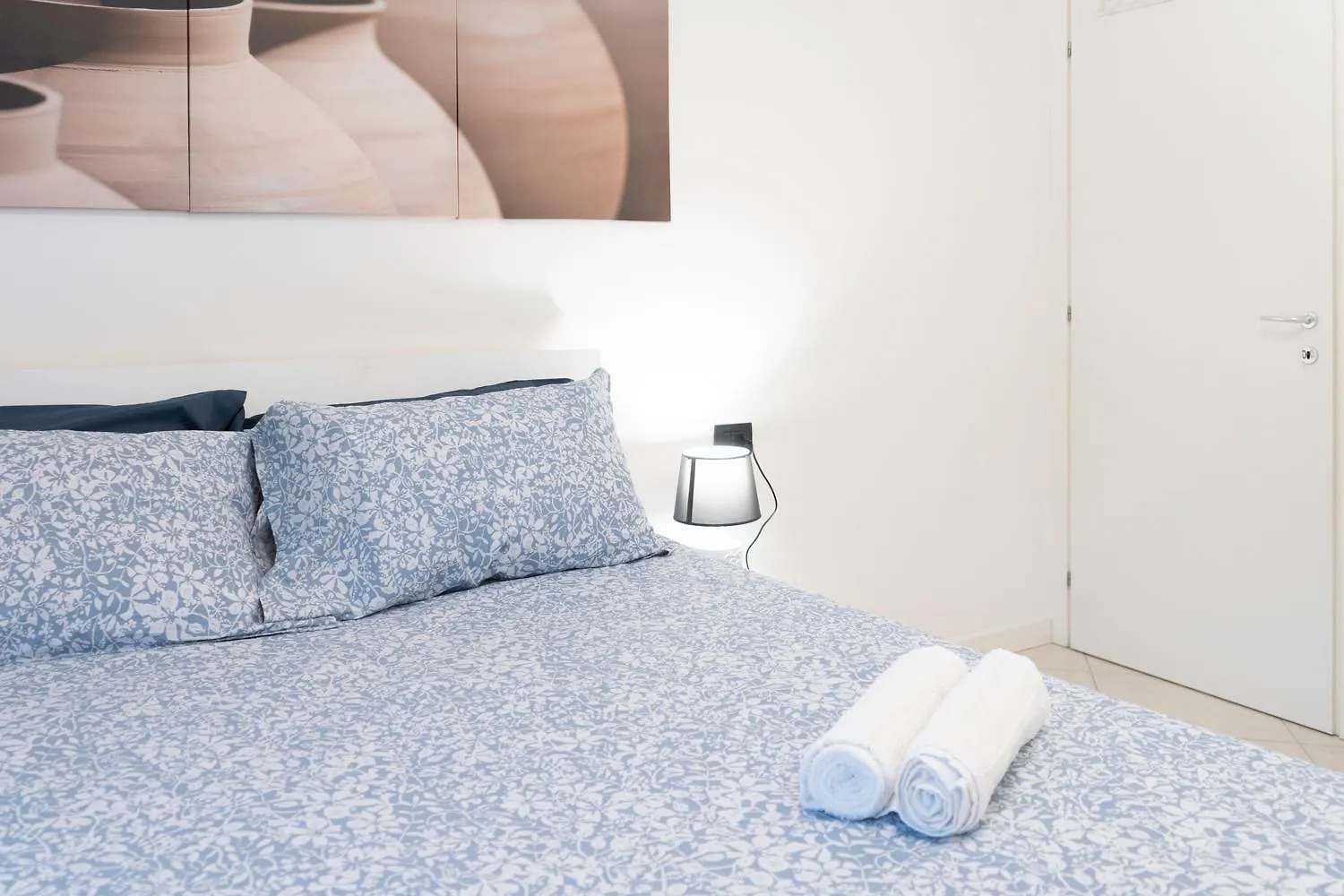 Cos54 • Exclusive Apartment With Terrace • Milan Italy
