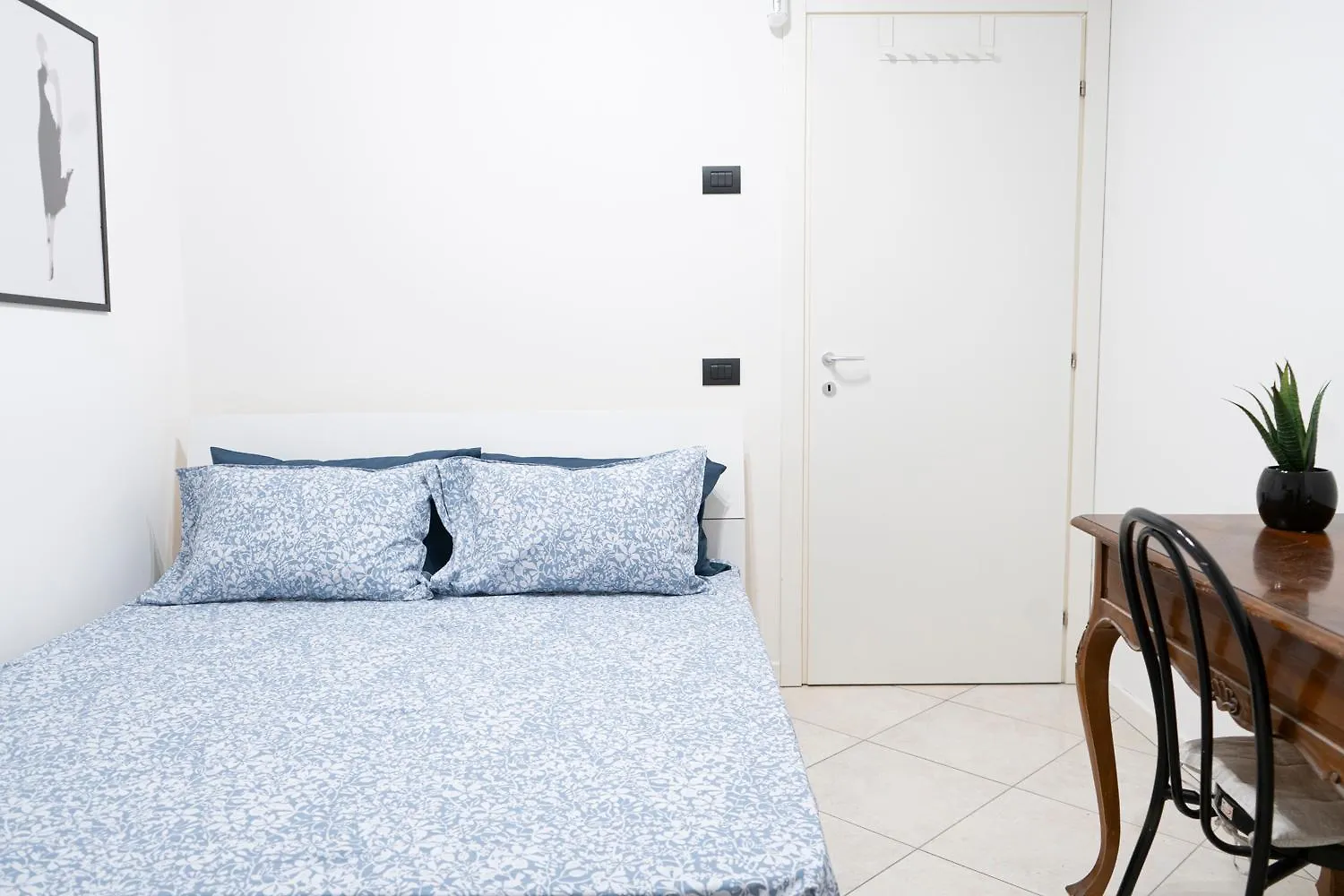 Cos54 • Exclusive Apartment With Terrace • Milan